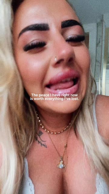 @Emily Jane ✌🏽 ✨