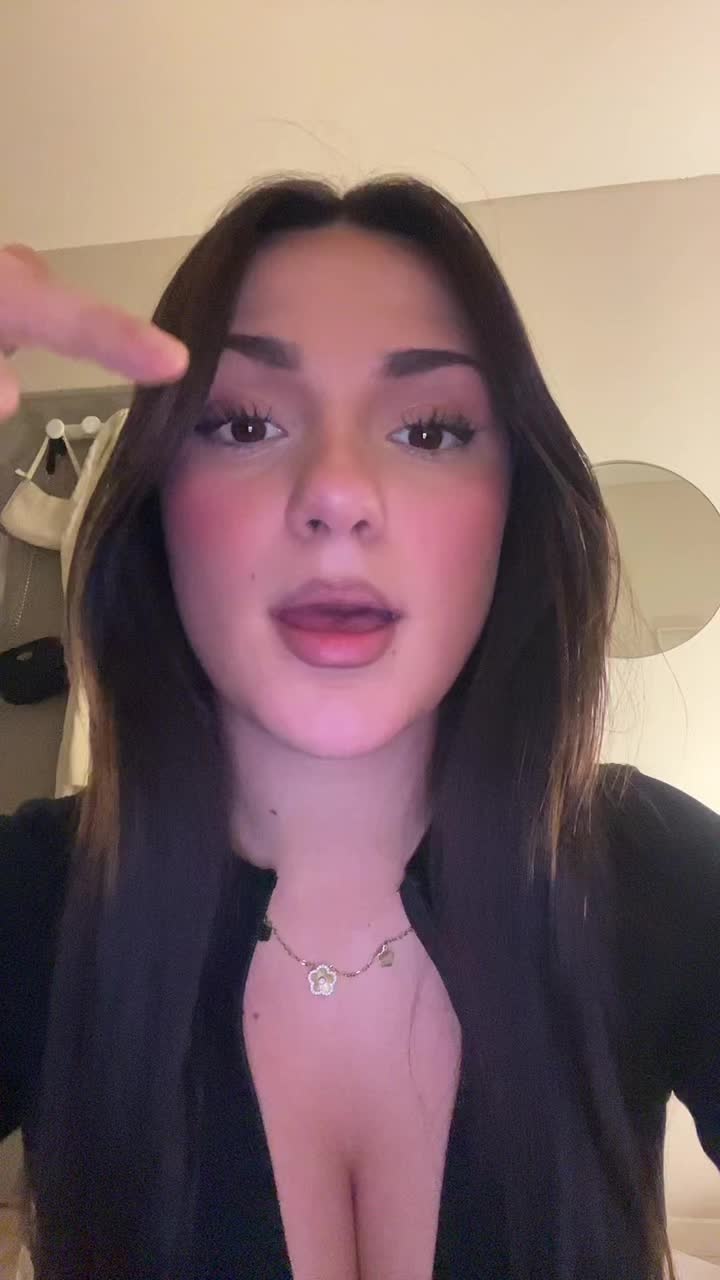 @E M M A ๐