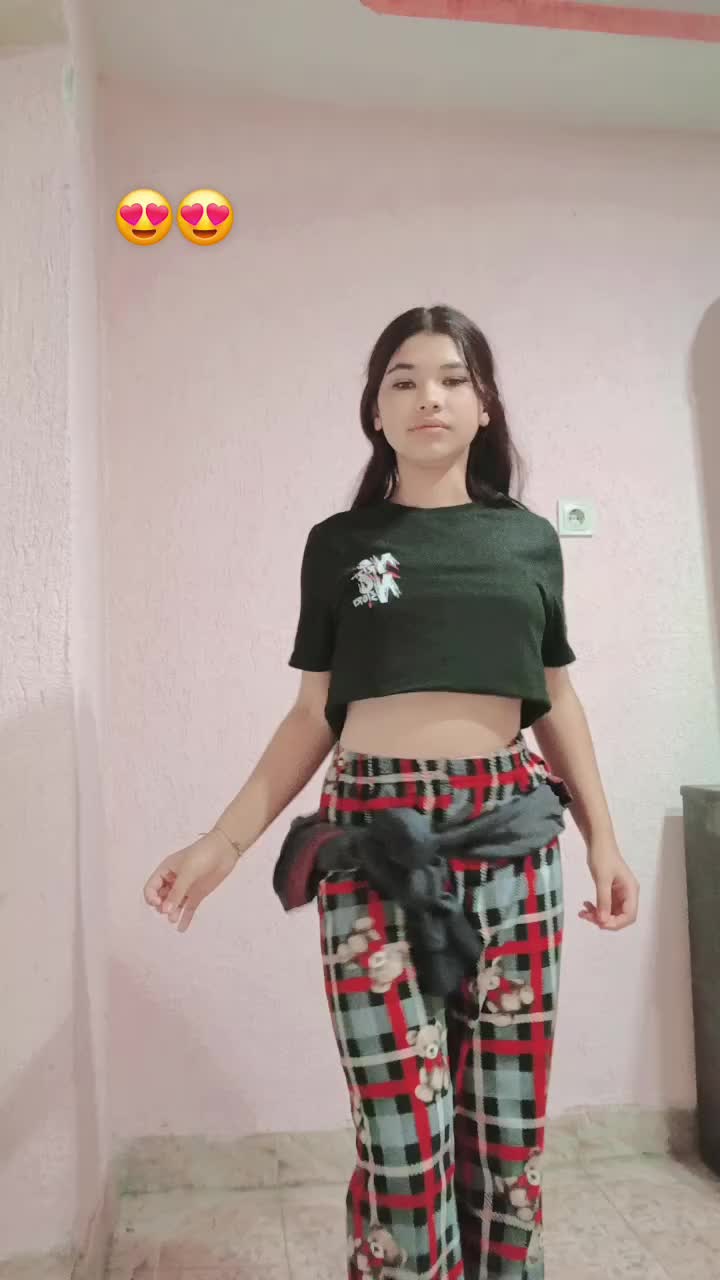 @Valentina🙉❤️