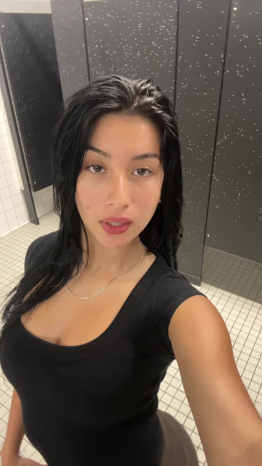 @8346829_