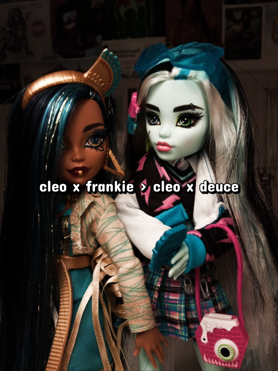 @𝒩
