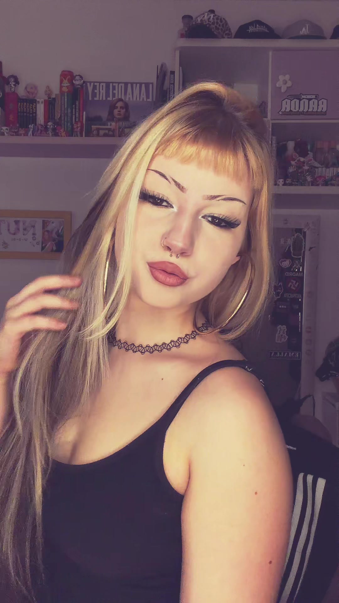 @Frikitona🐆🍒