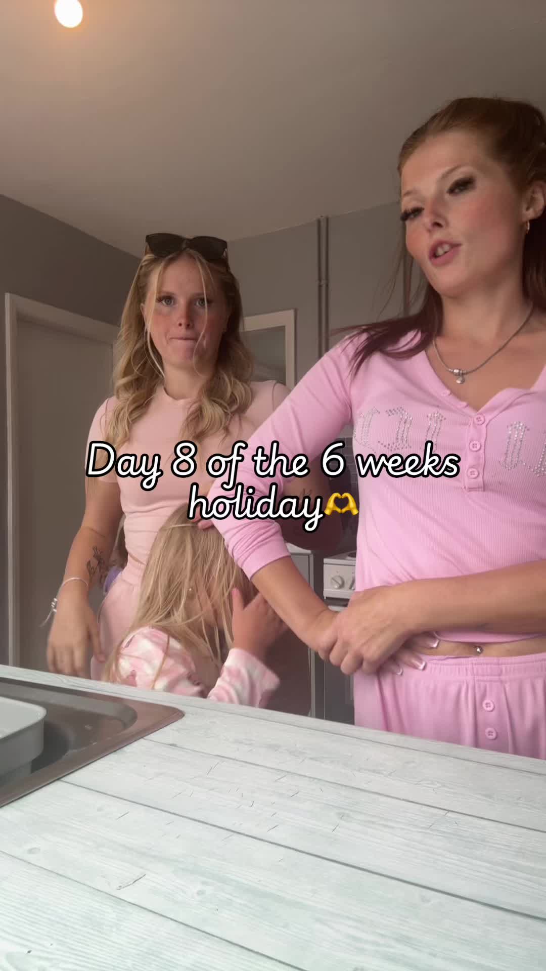 @HannahAndrews