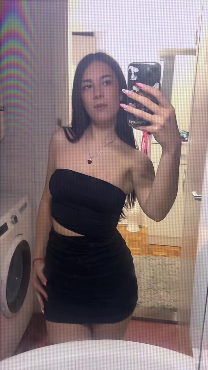 @teodoraa