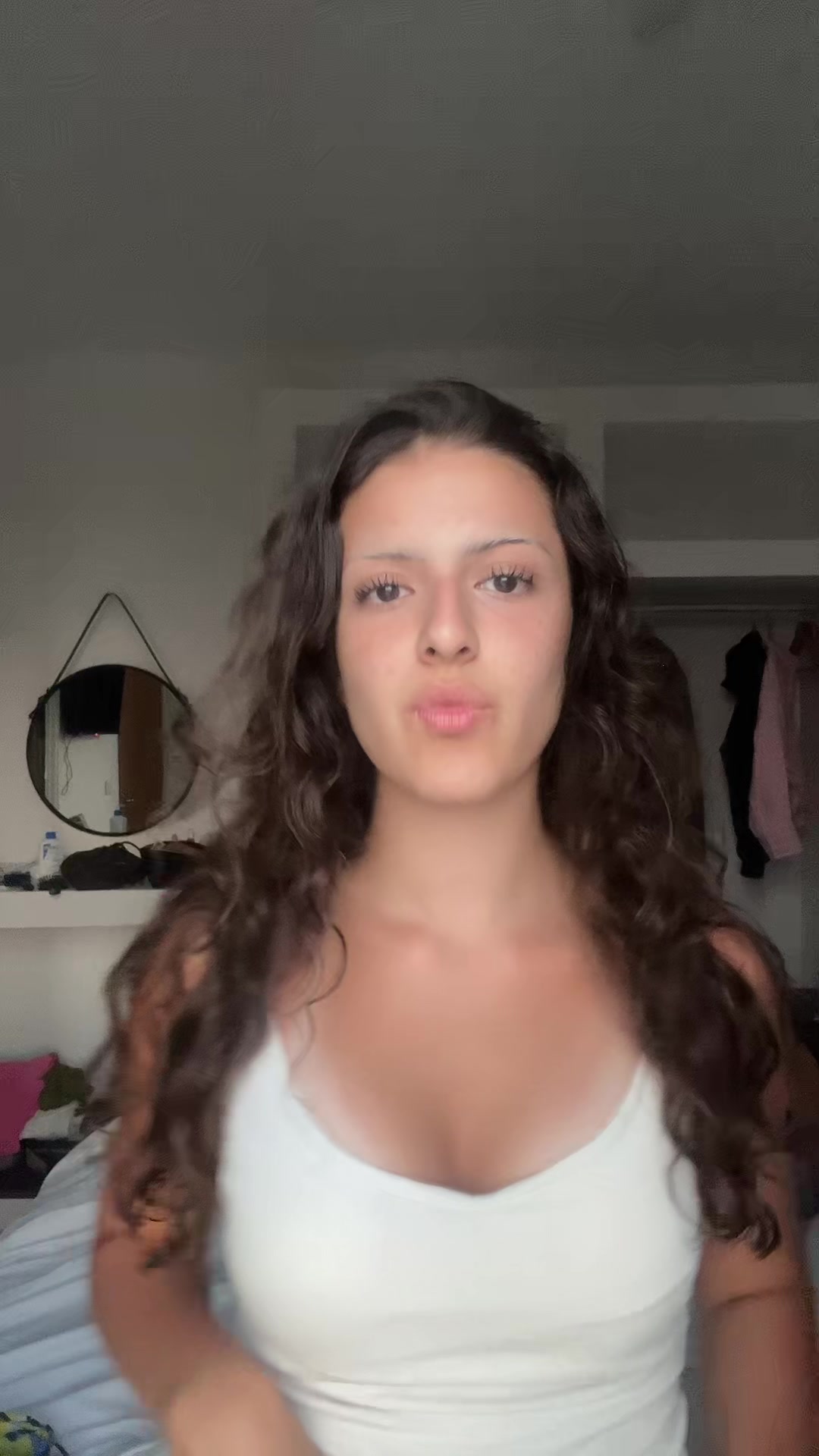 @adrinasspam🤞🏼🥹🥰