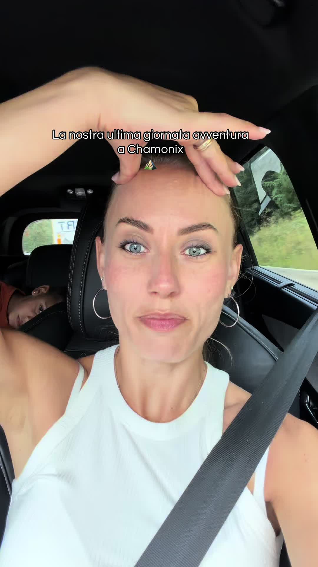 @victoria_cotovan