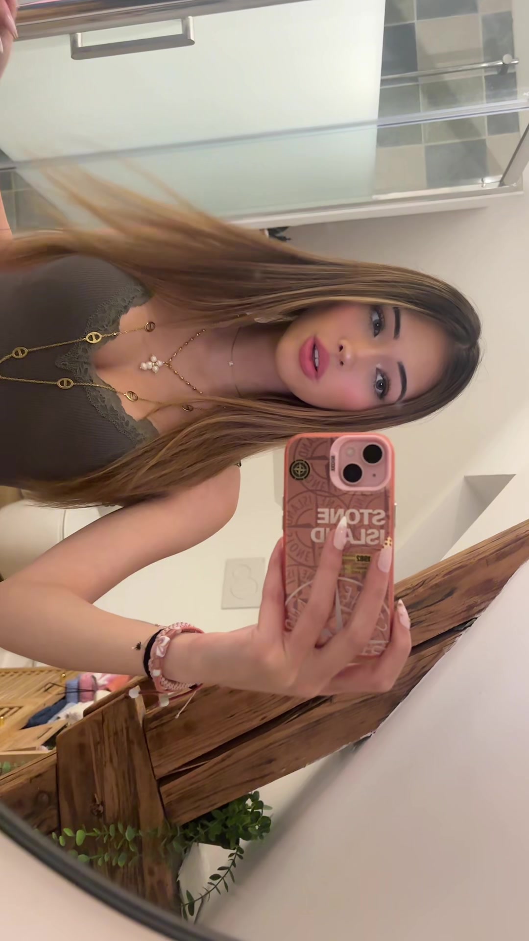 @𝐣𝐮𝐥𝐢