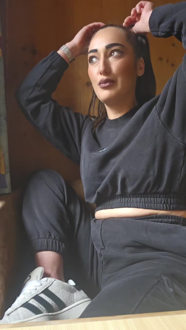 @Sara🖤