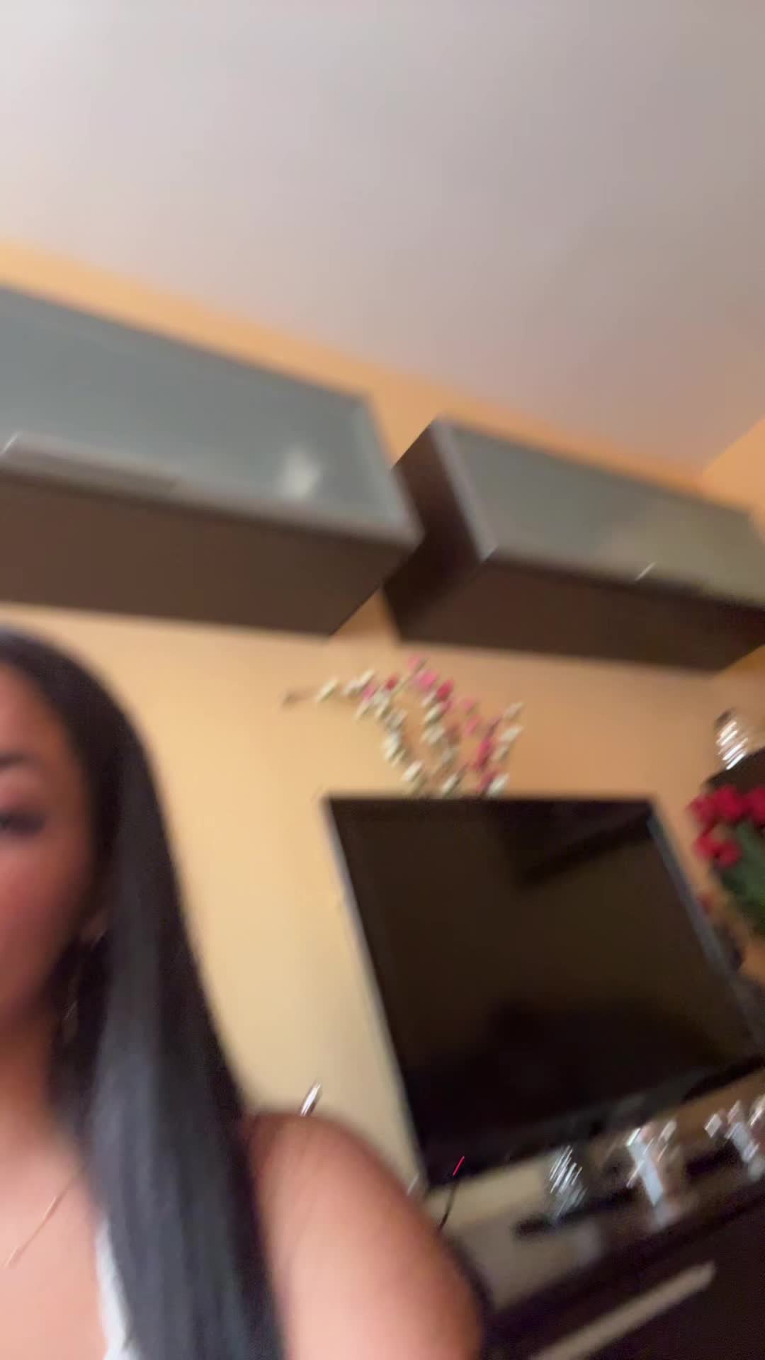 @𝓛𝓸𝓻𝓮💜