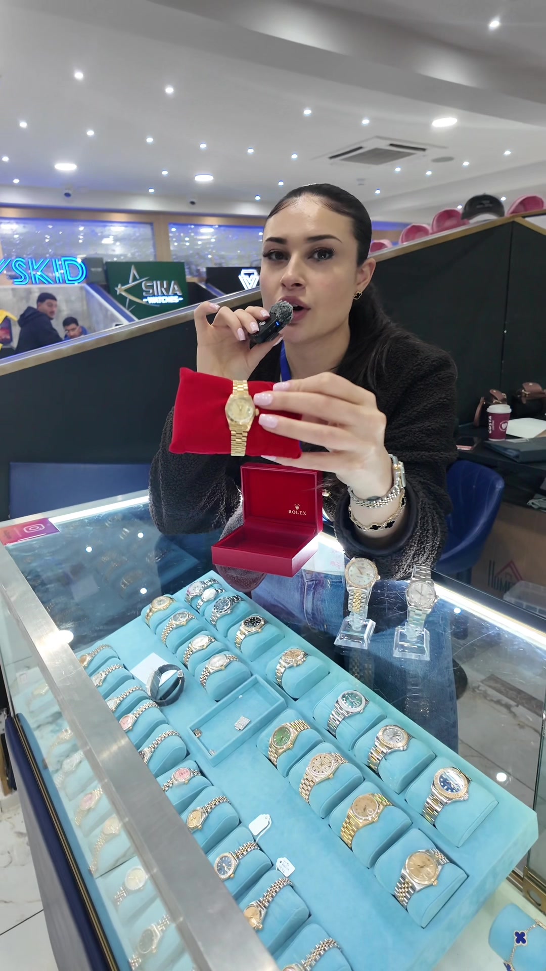@Mels Yh | Jeweller