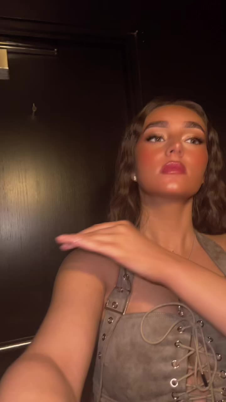 @Annaliesefury