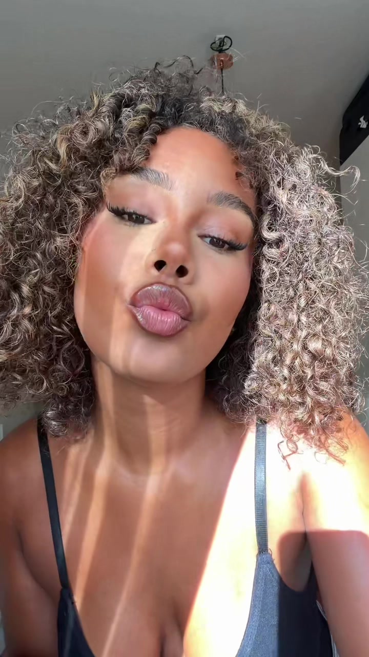 @m_maud_d
