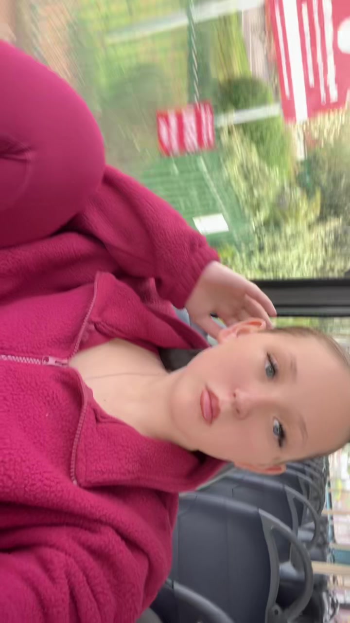 @Elizabella