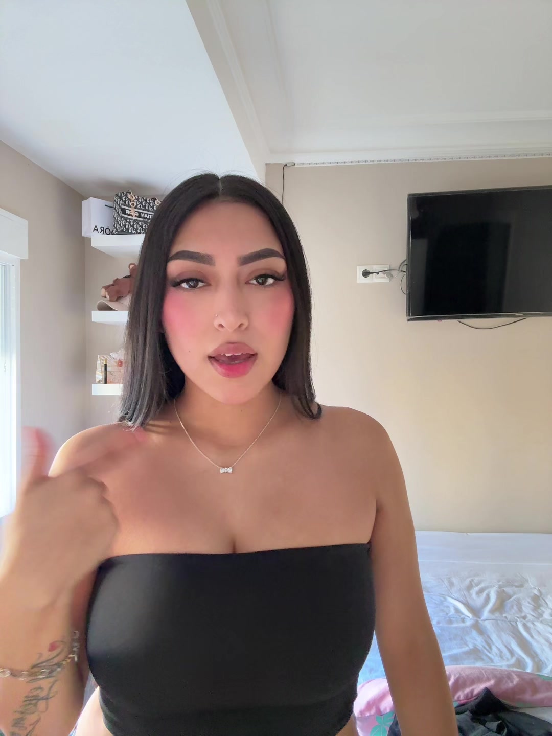 @s