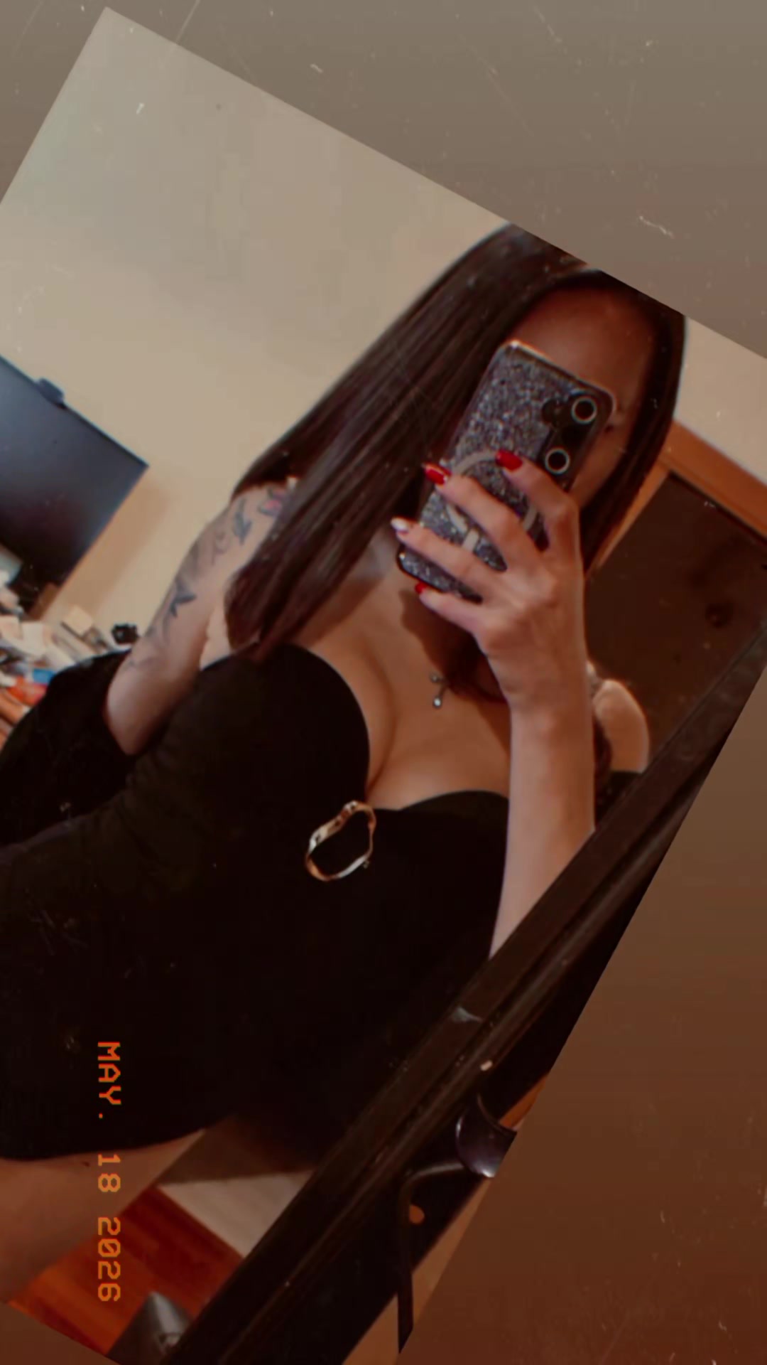 @tizianarebelgirl