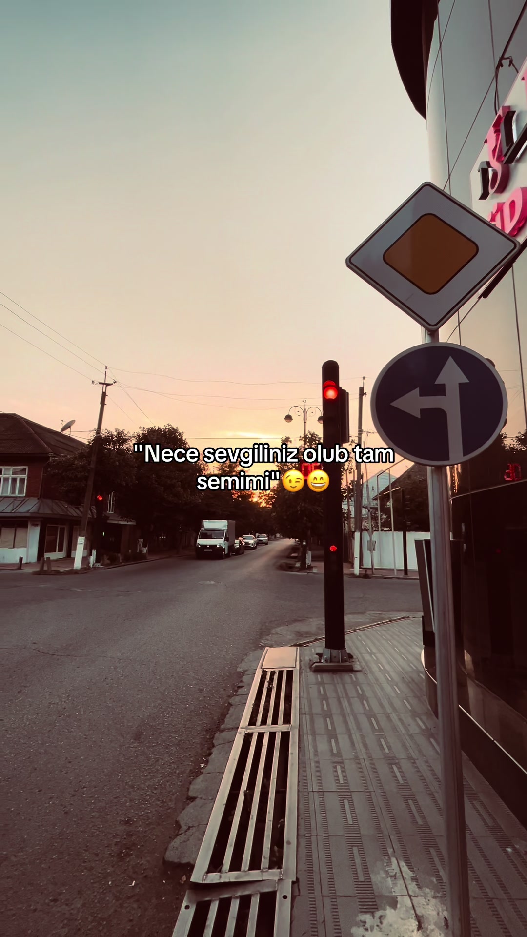 @𝑬𝒍𝒊𝒊✍️