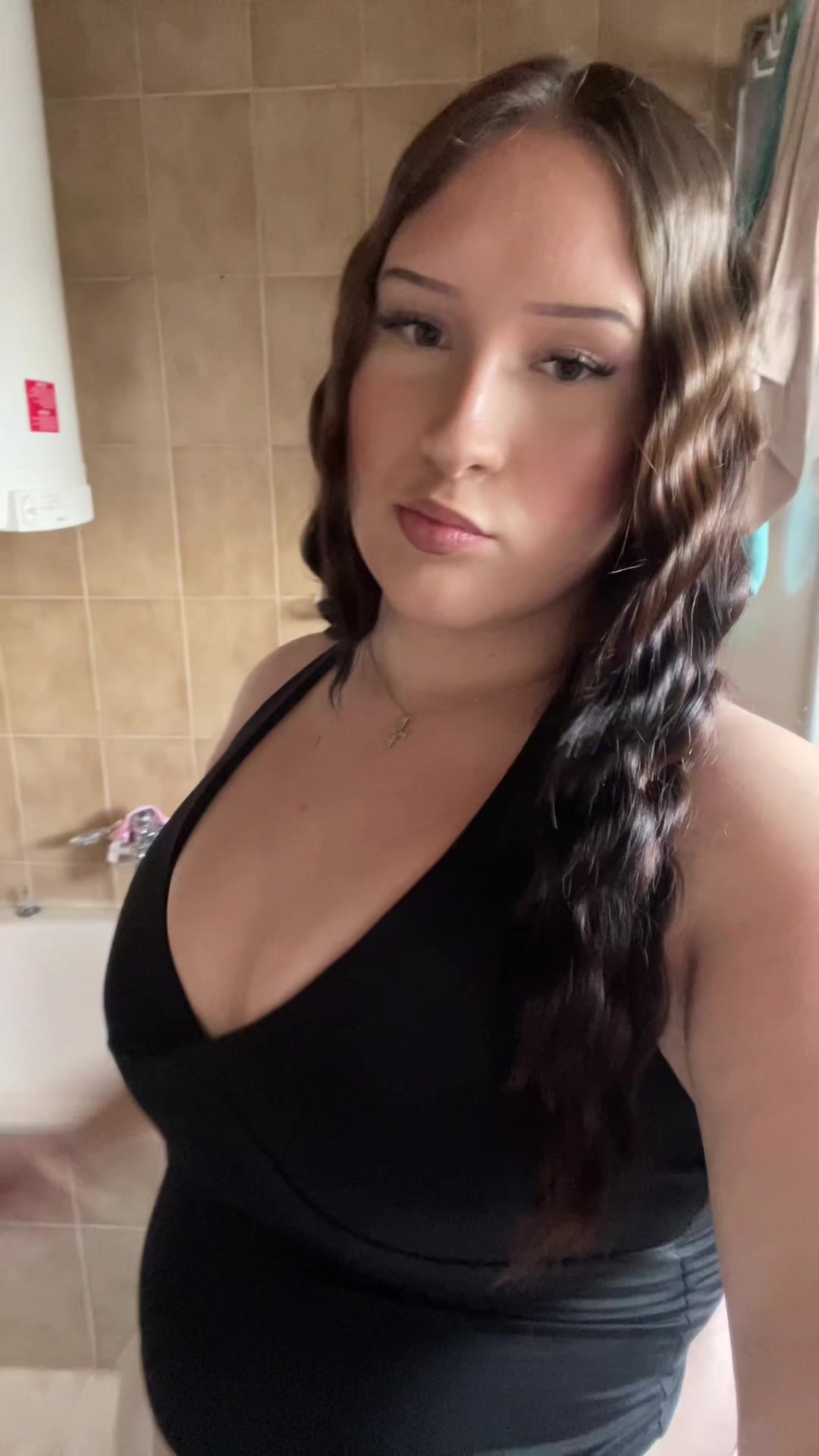@𝓐𝓷𝓷𝓪-𝓛𝓮𝓷𝓪