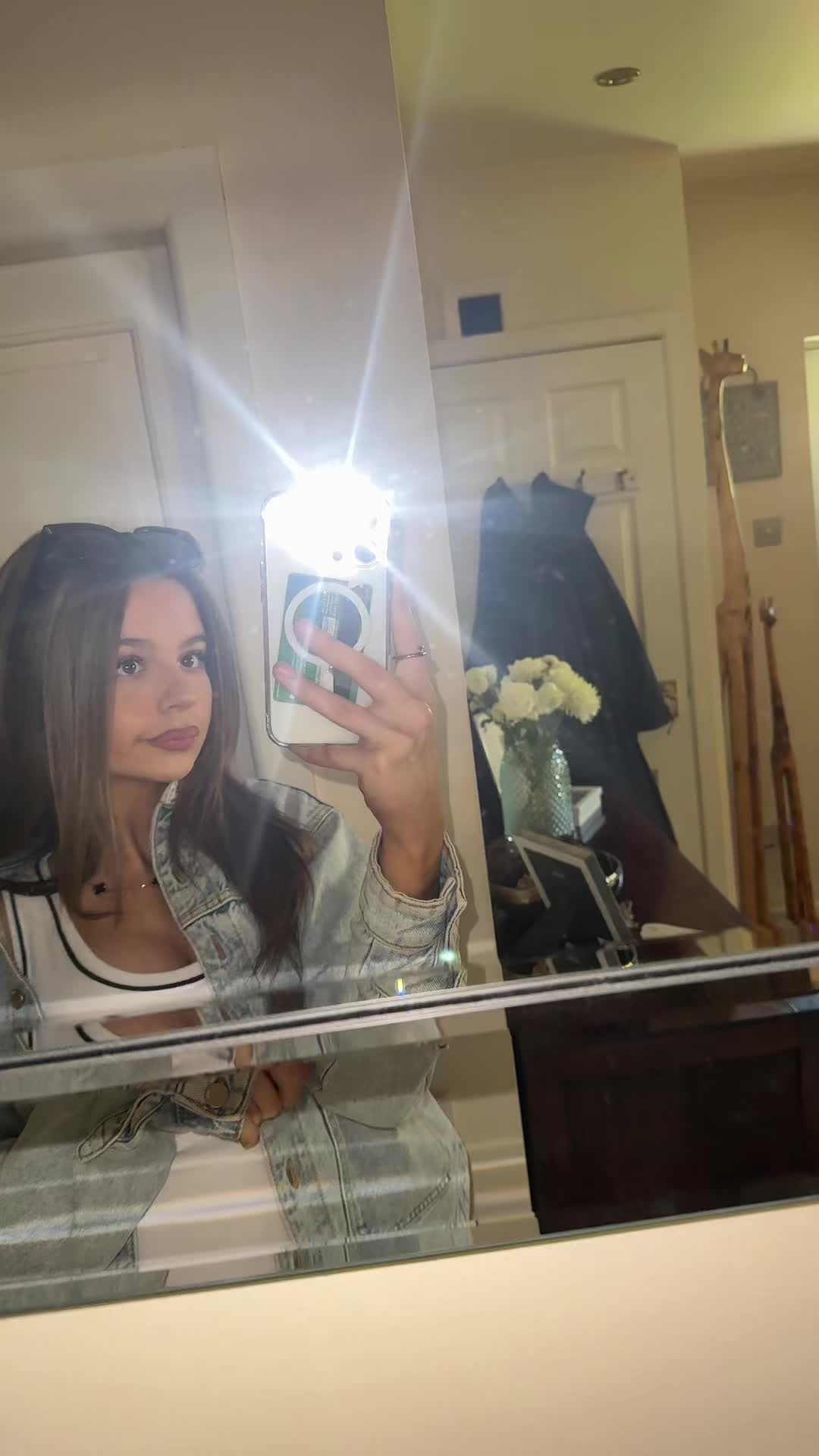 @bella
