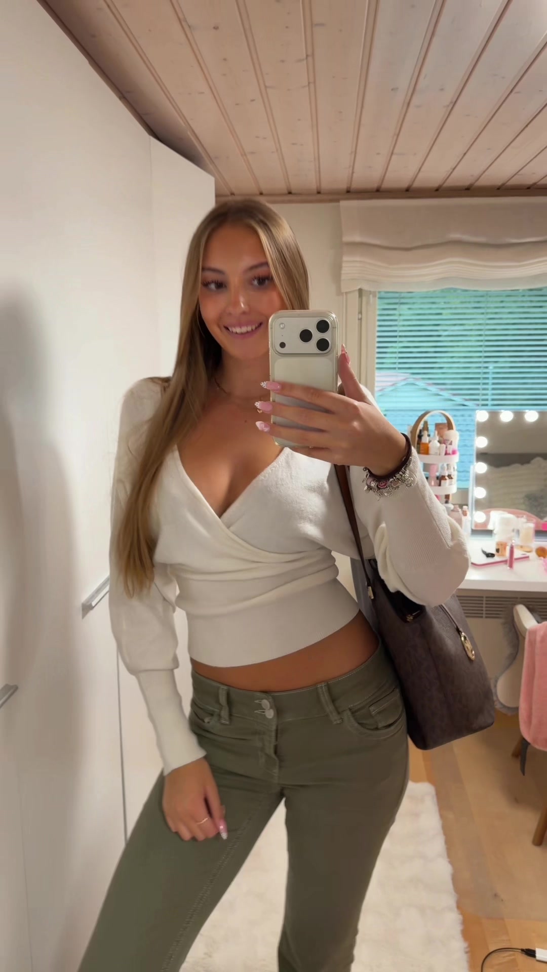@Olivia
