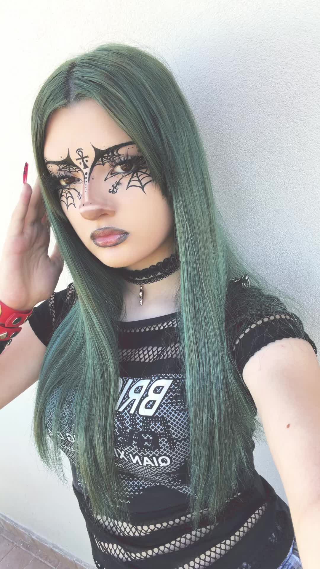 @👾👾