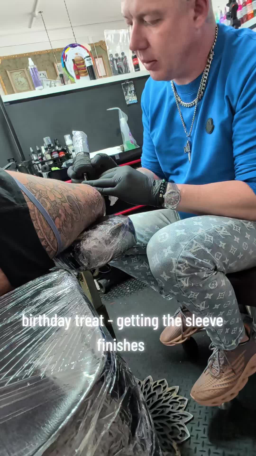 @wander_woman_sus