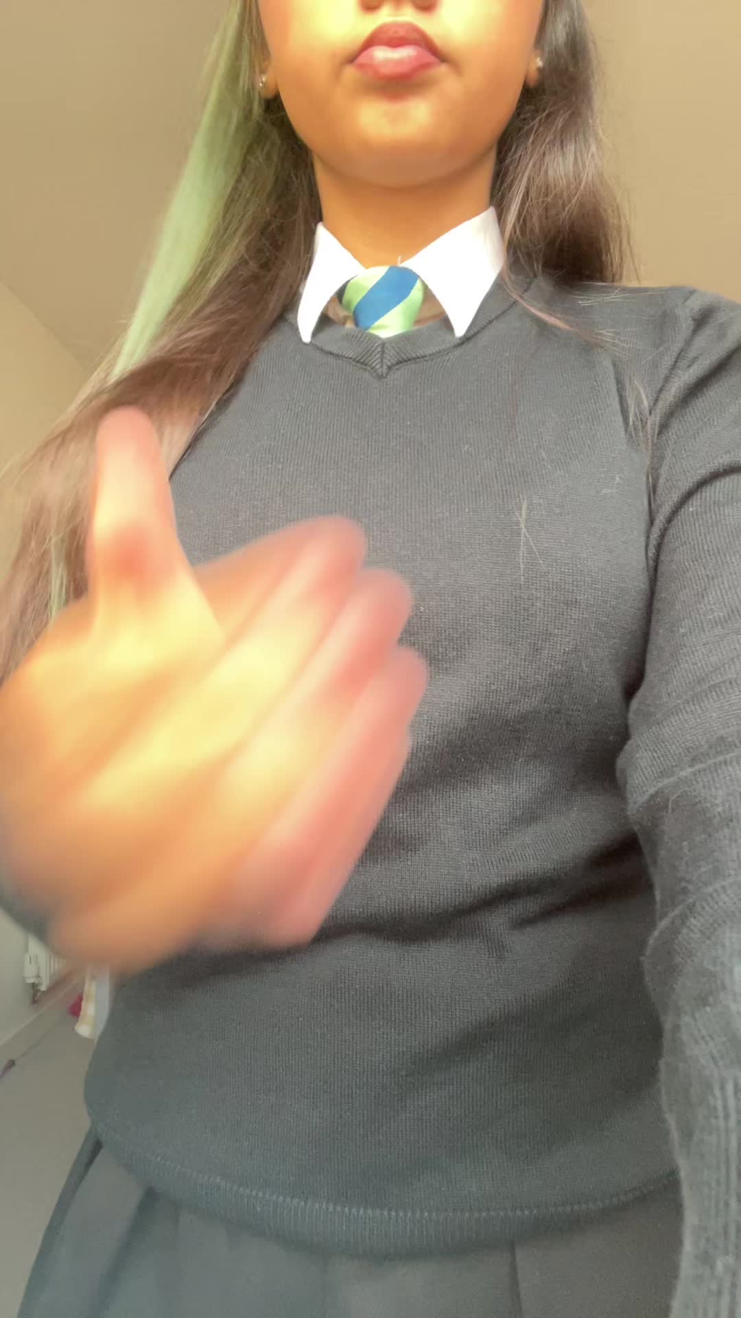 @🦄
