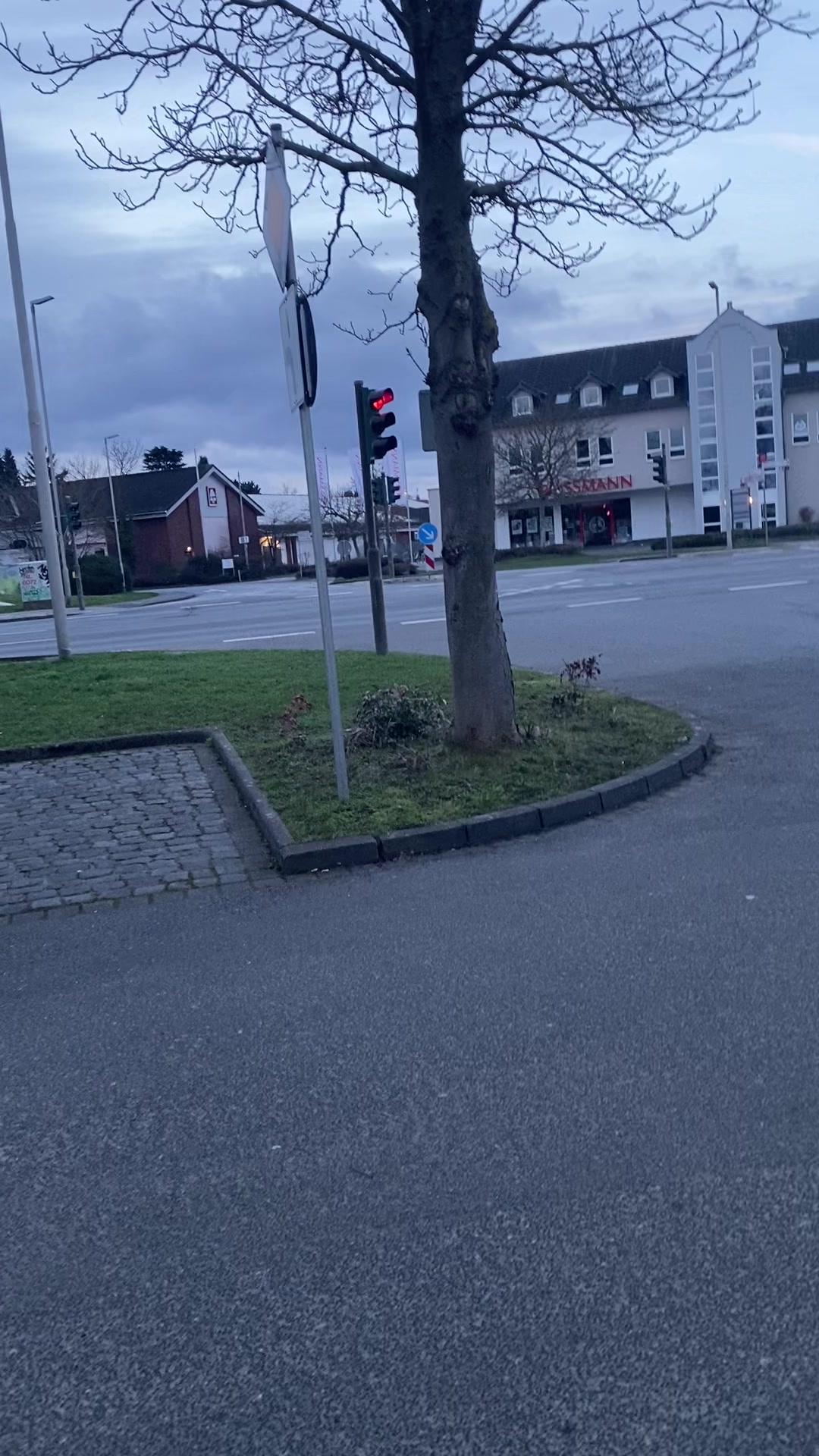 @Berlin