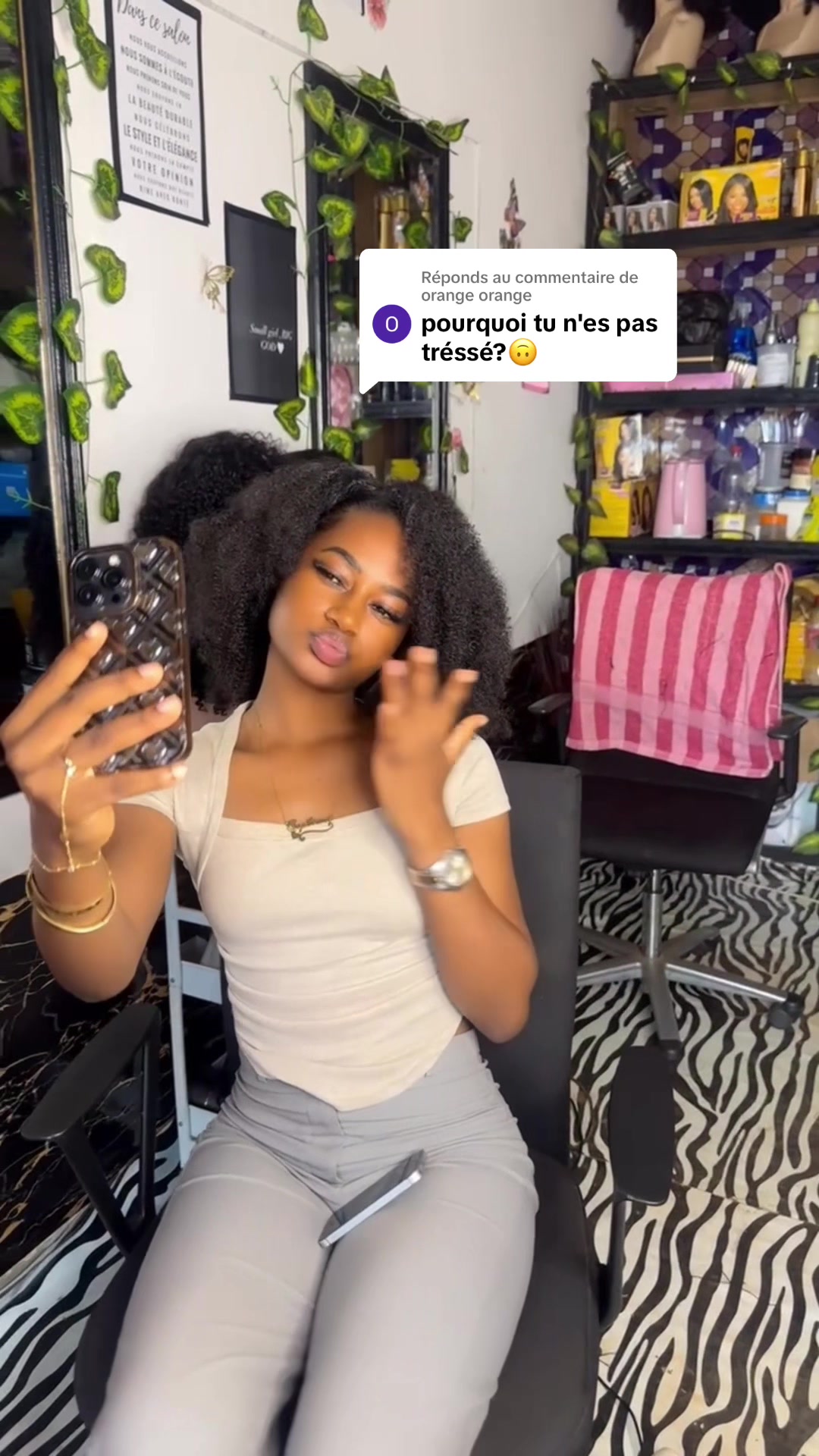 @Abi_la_camerounaise