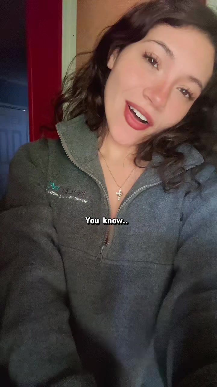 @Alexis 🦋