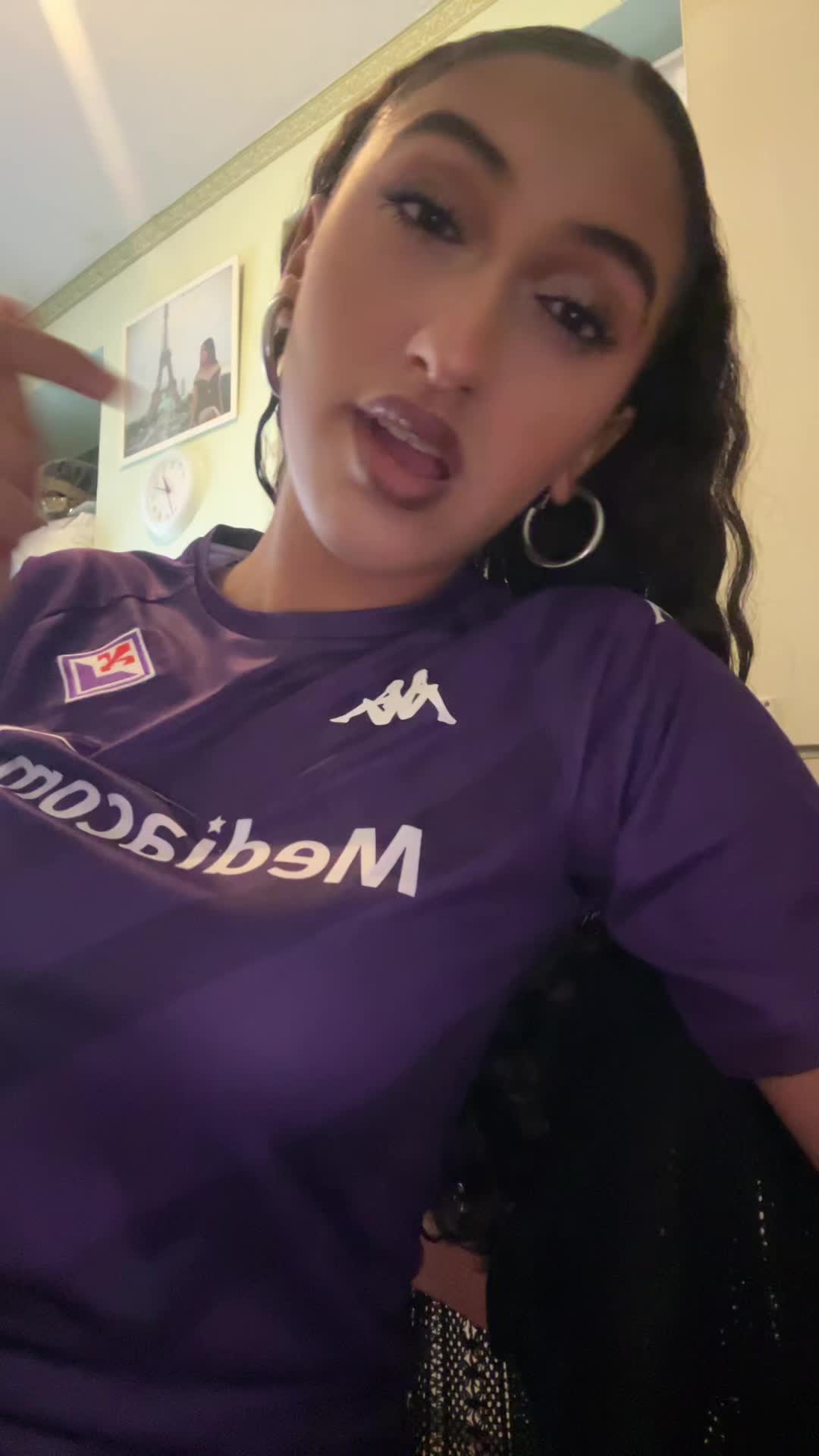 @👹
