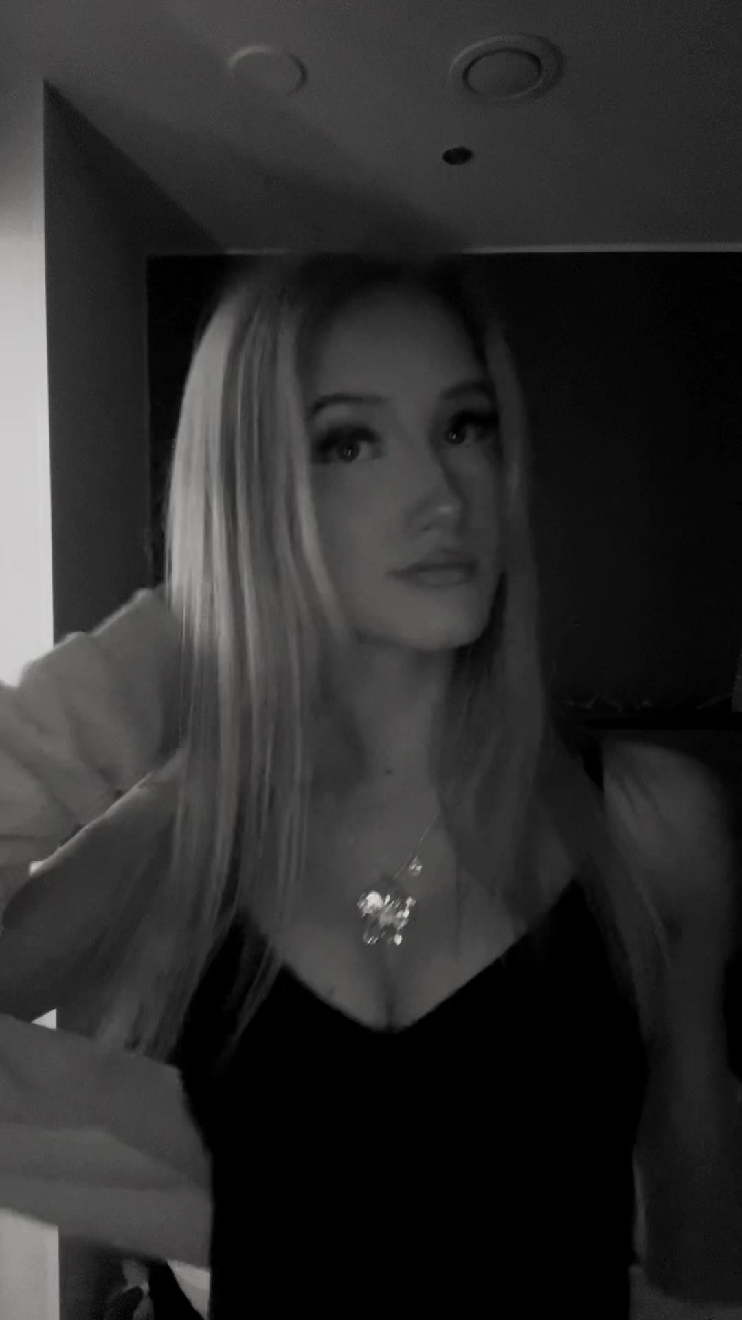 @<sara3