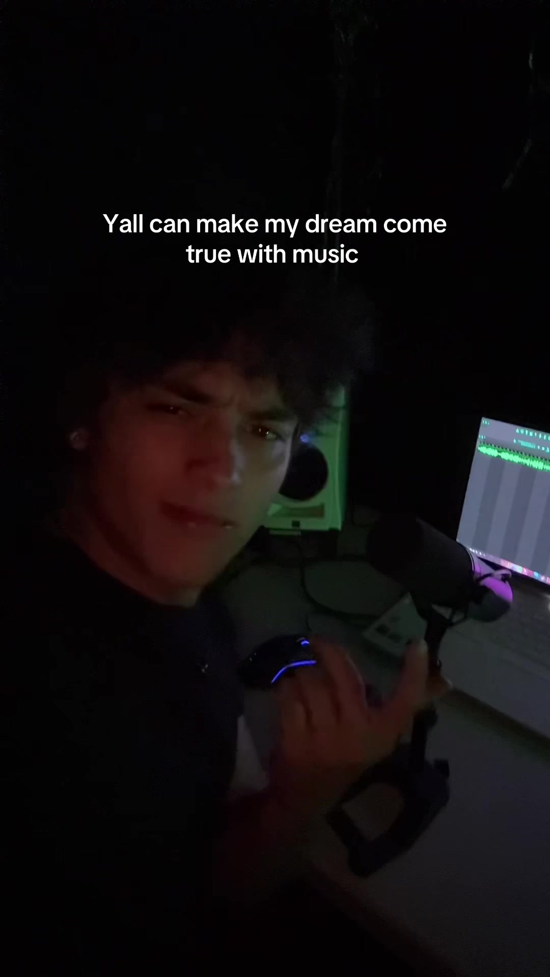 @Hxtch