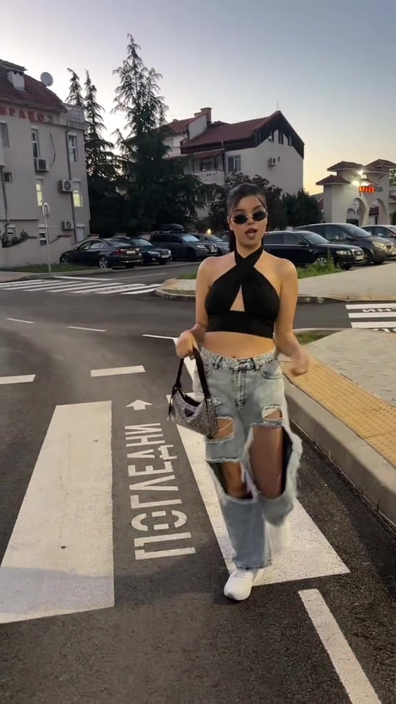 @𝒜𝓃𝒾𝒸𝒽𝓀𝒶🎀🤍🧸