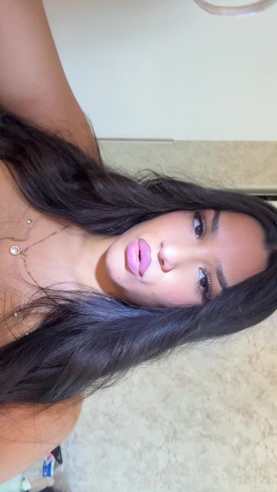 @omyy