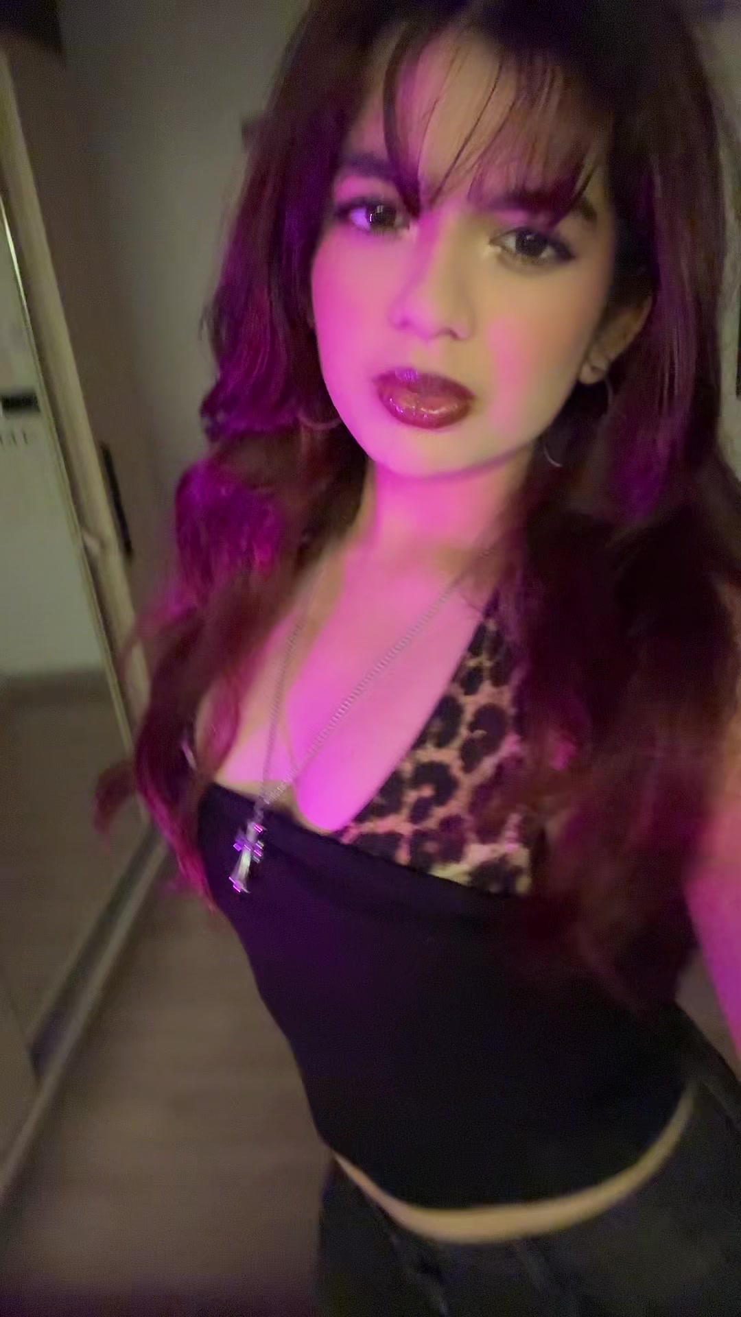 @urmom💜