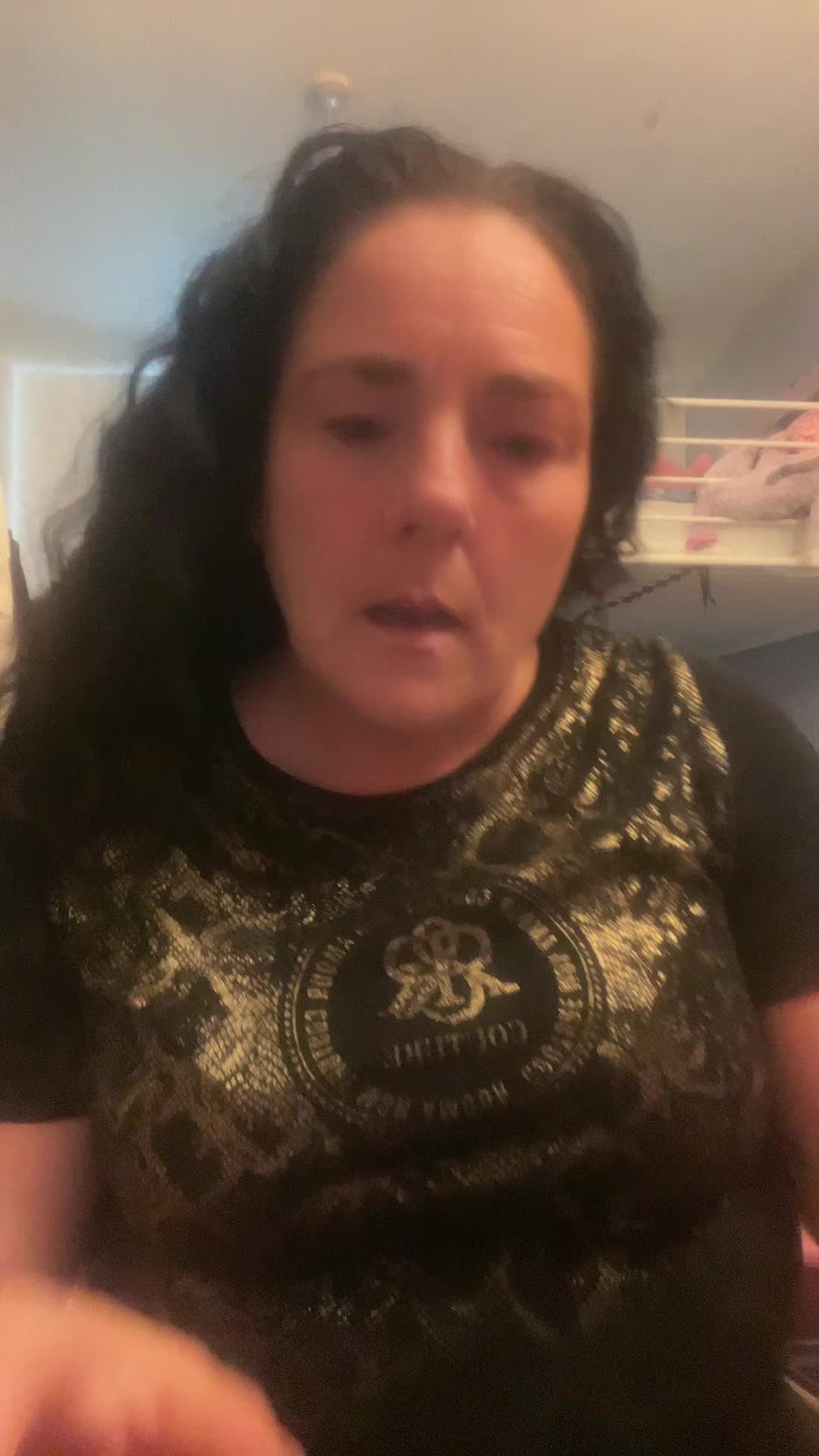 @xxx Lisa proud mother of 7 xx