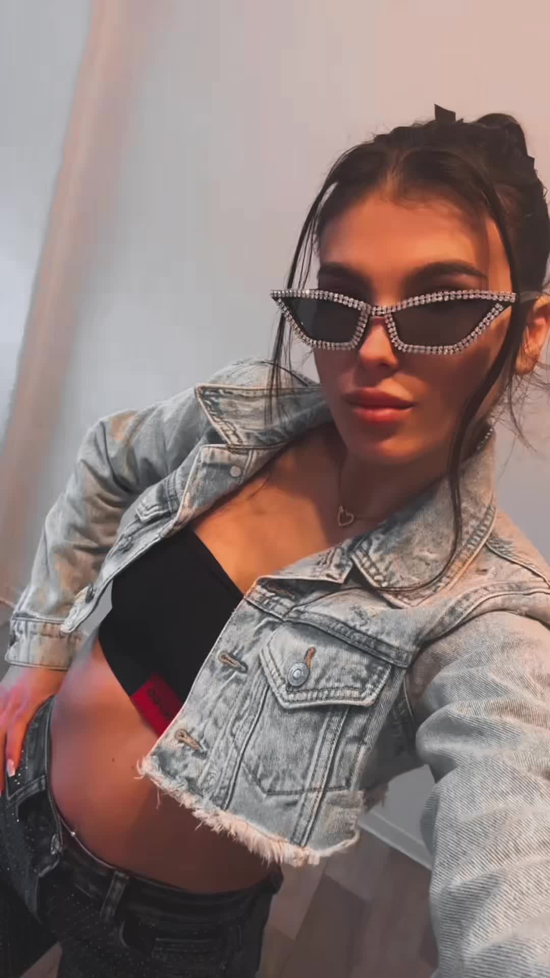 @💜