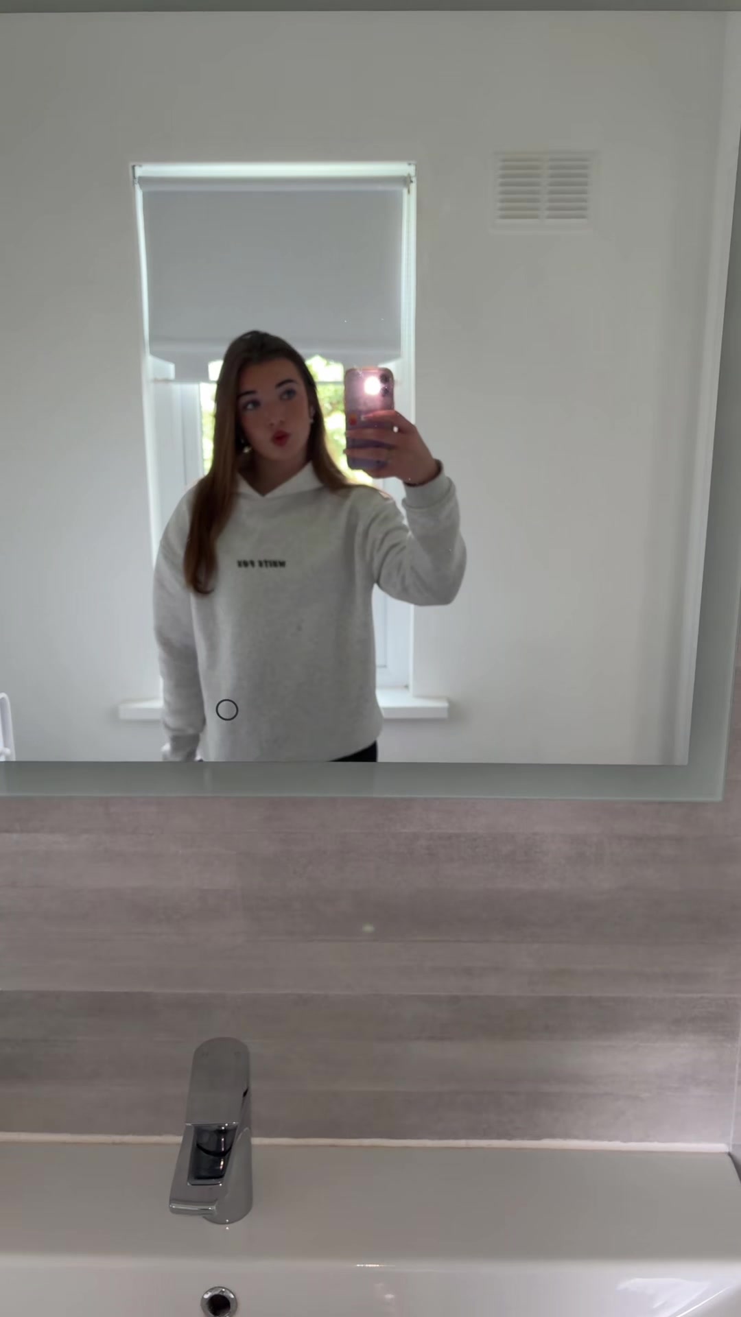 @holly🤍