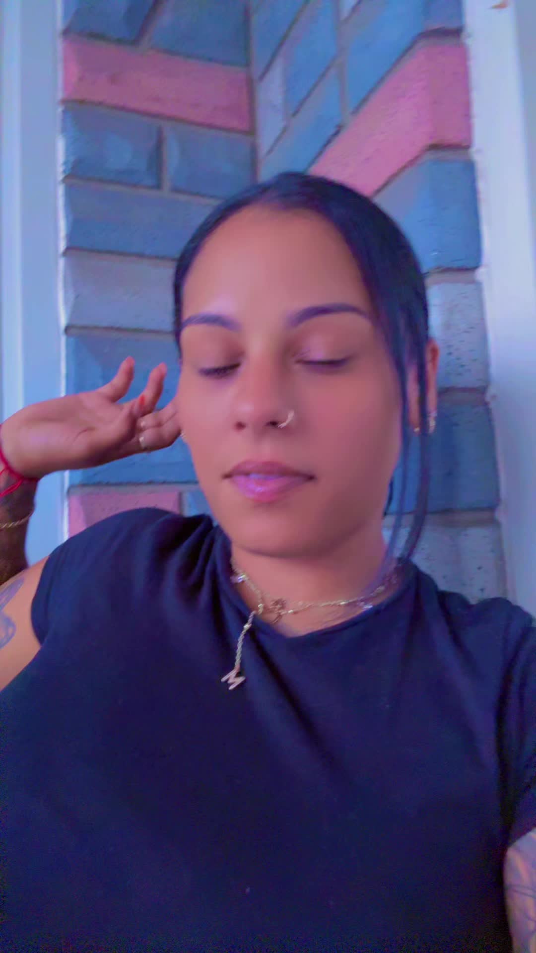 @Maralove