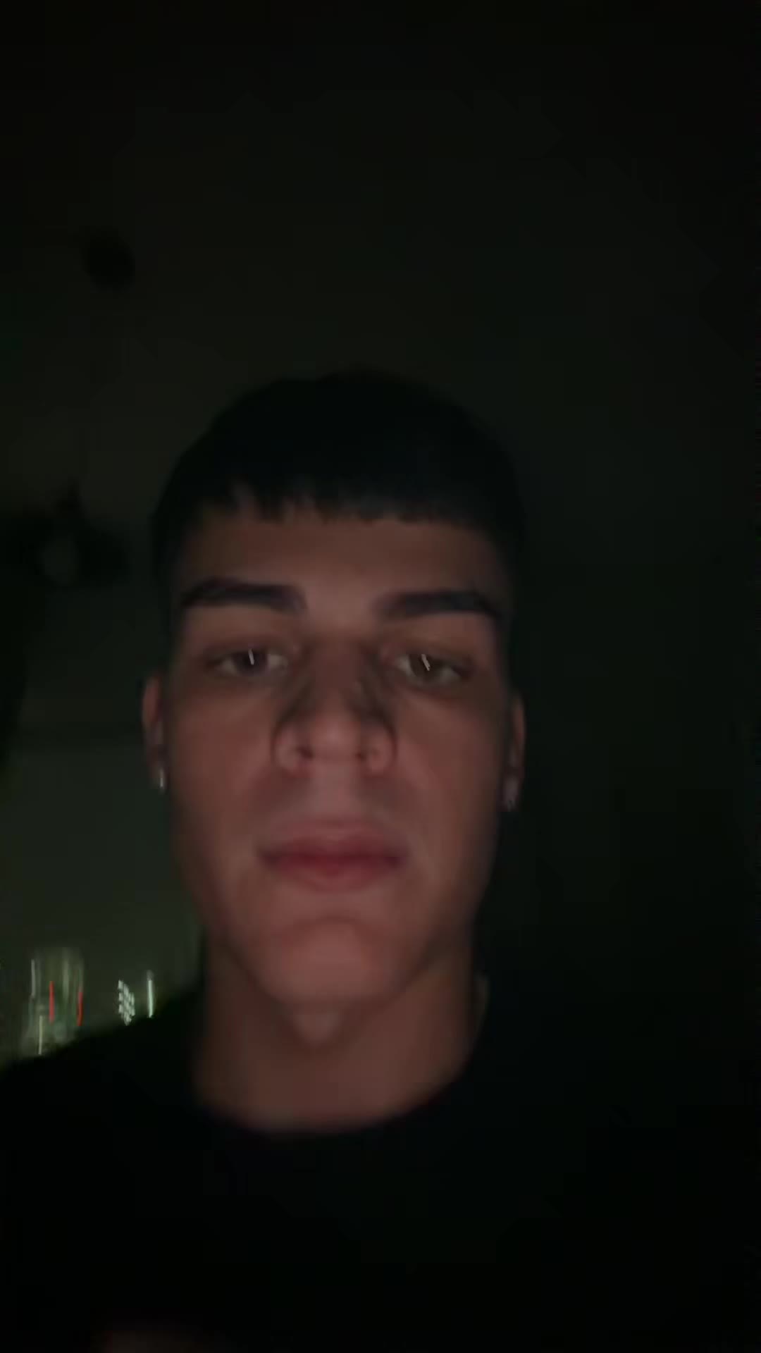 @victtor