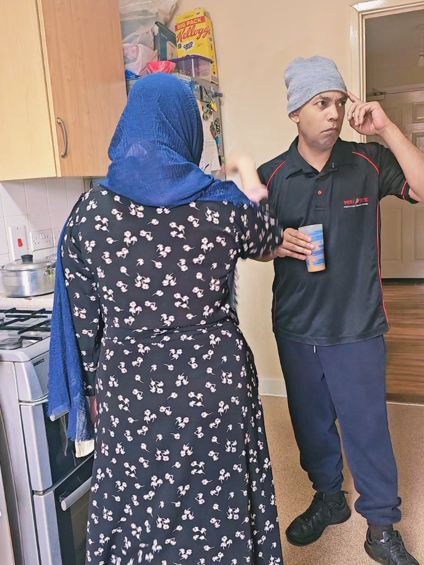 @𝐻𝒶𝓃𝒾𝒻 𝐵𝒽𝒶𝒾 🇬🇧🇧🇩