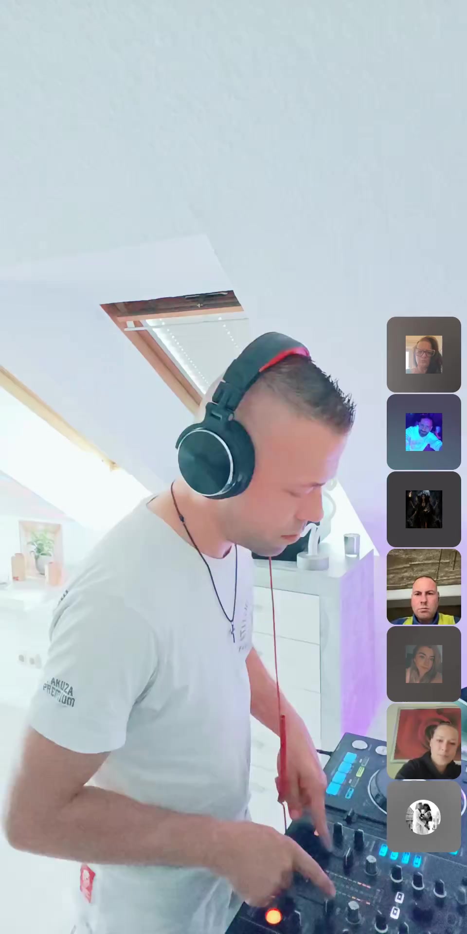 @DJ Speedy