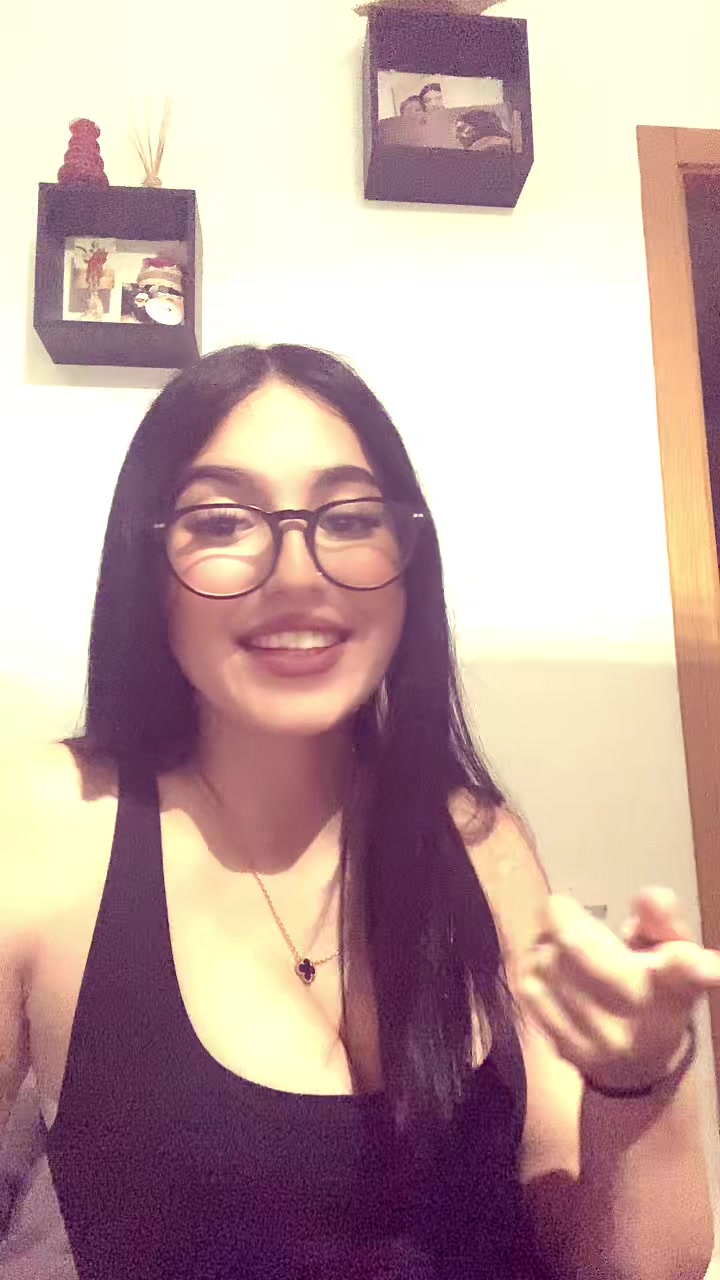 @𝐈 🤸🏽&zwj;♂️