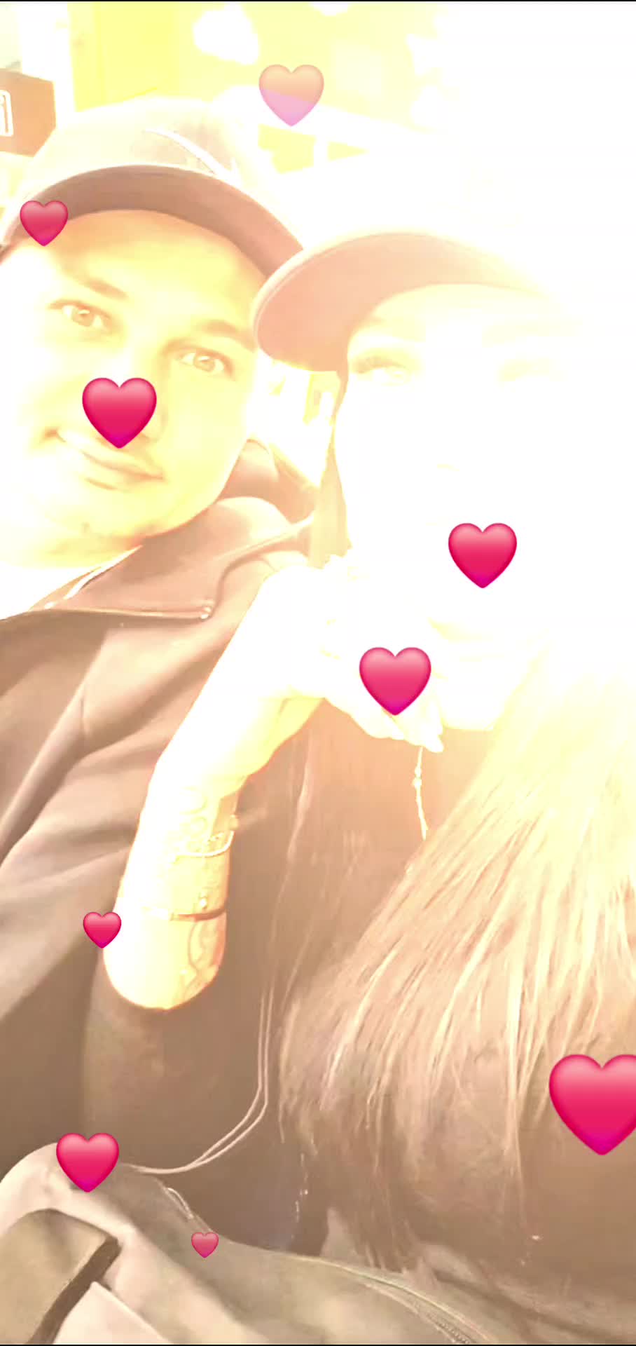 @Cris❤