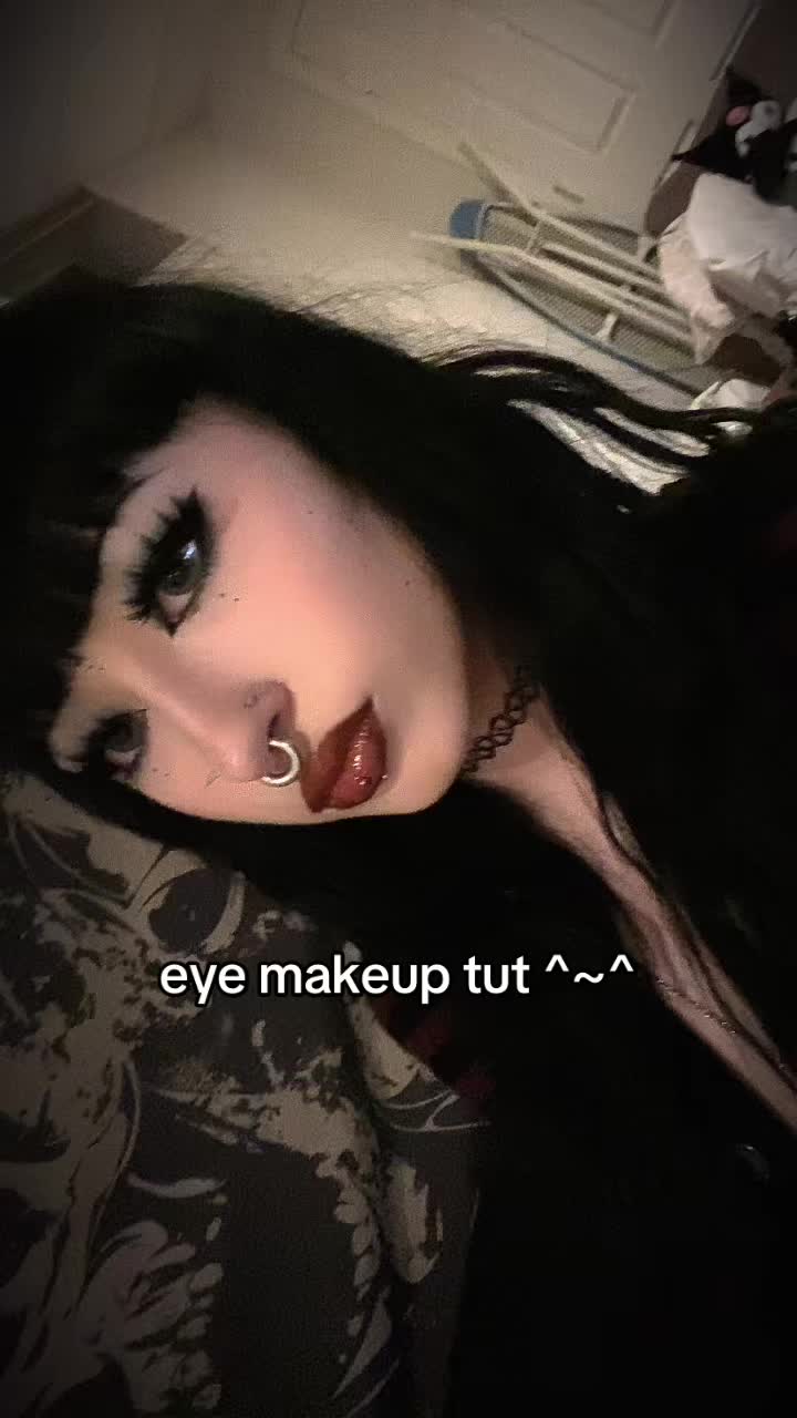 @⭑