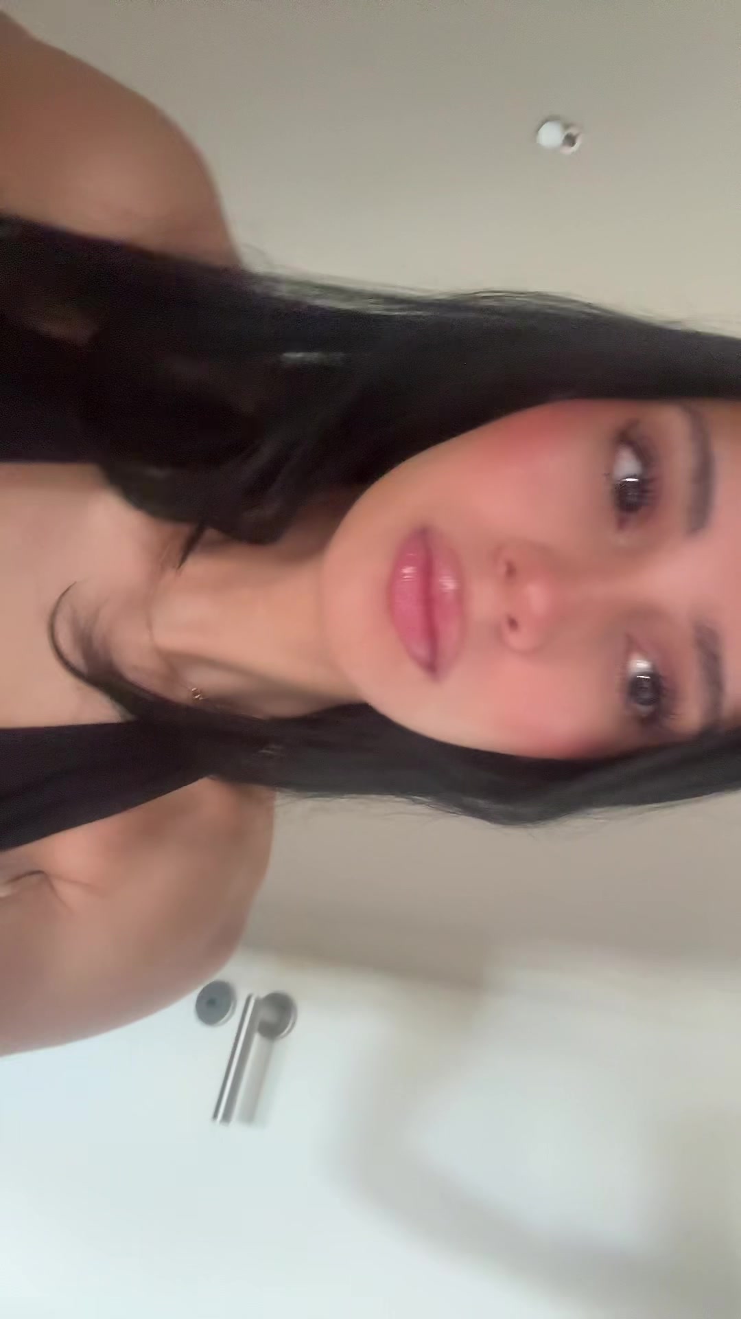 @bárbara