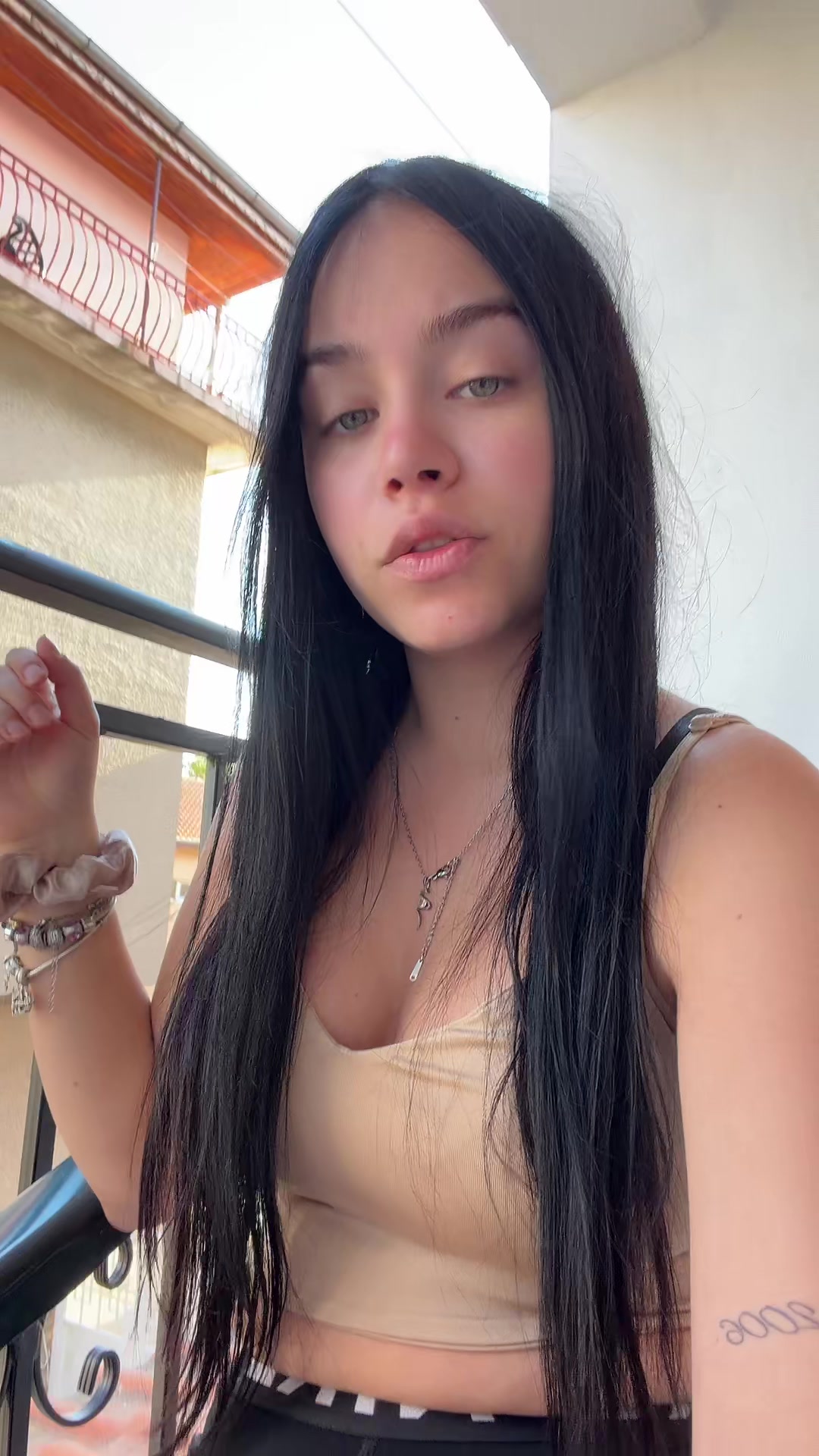 @Mimi5689