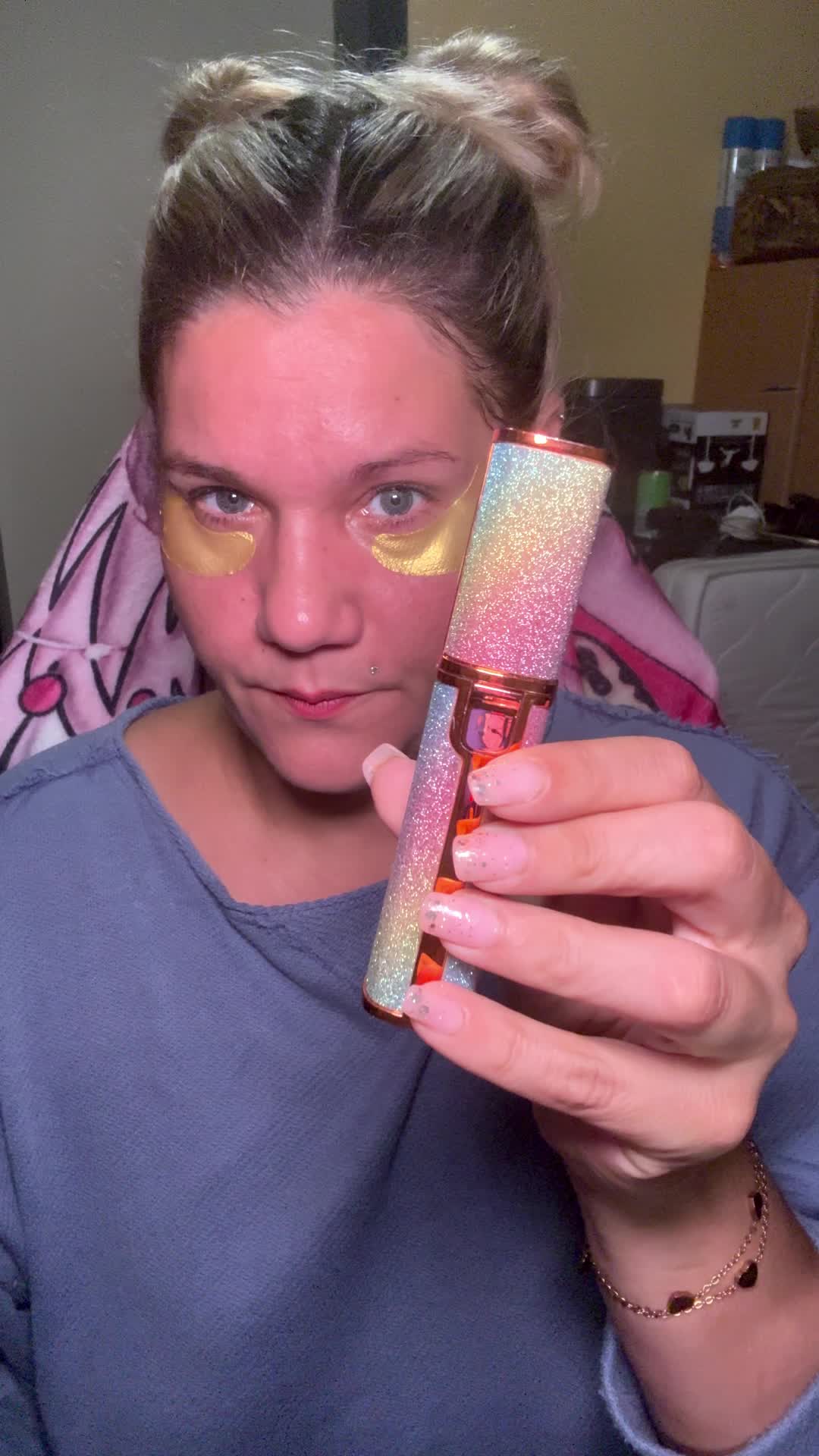 @JennysGlitzerstube