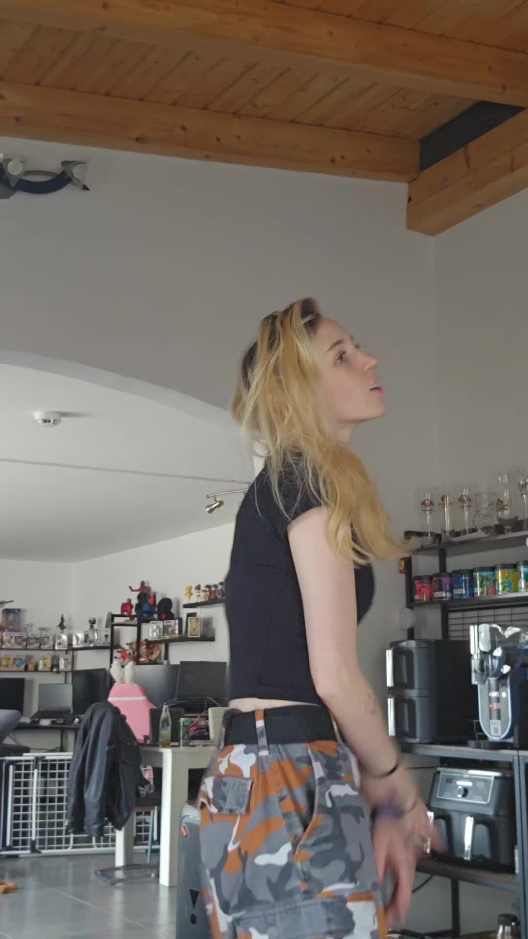 @Lilith