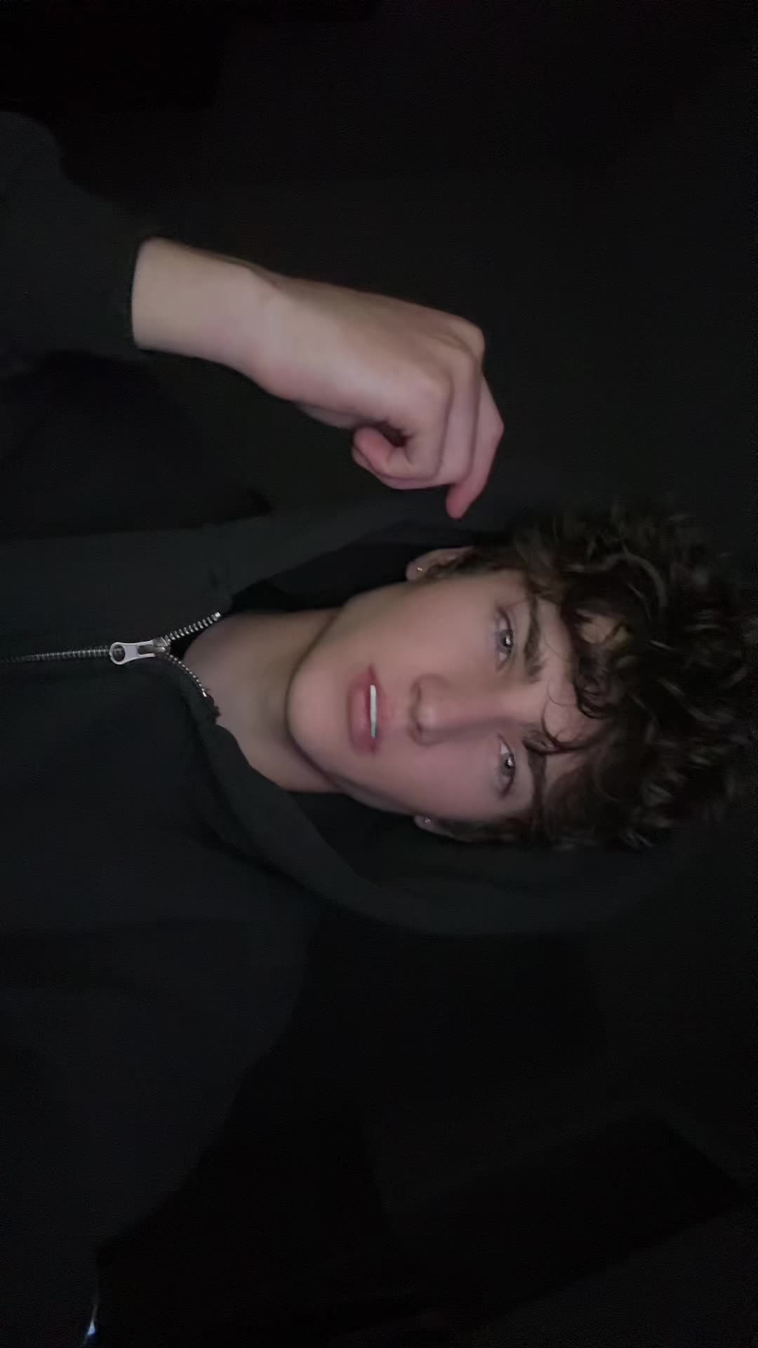 @𝘬𝘢𝘺𝘻